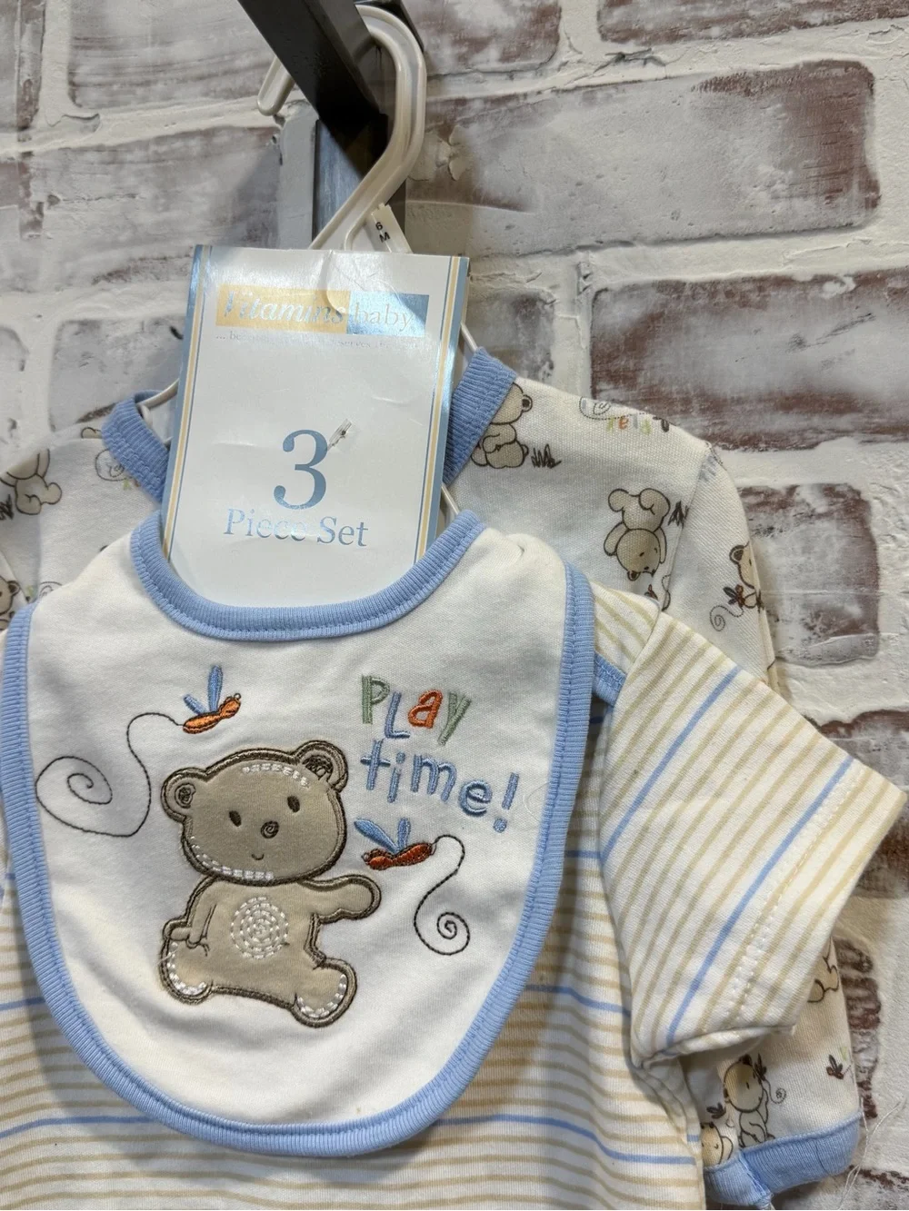 Vitamins Baby Blue and Cream Bear 3-Piece Bodysuit Set